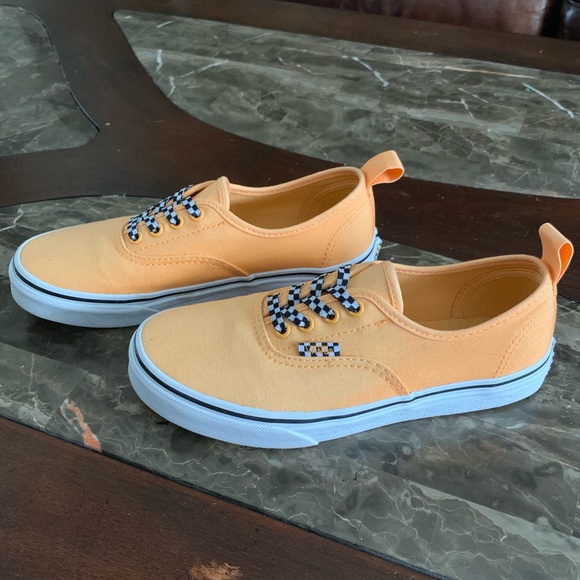 Slip on Vans - Picture 2 of 3